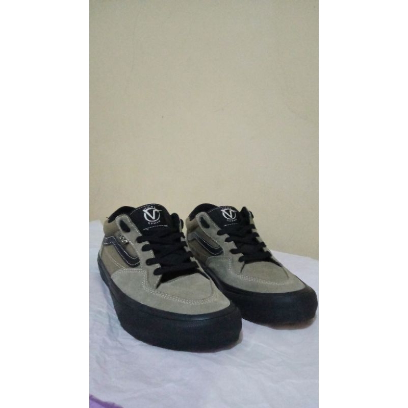[Preloved] SEPATU VANS ROWAN OLIVE/BLACK