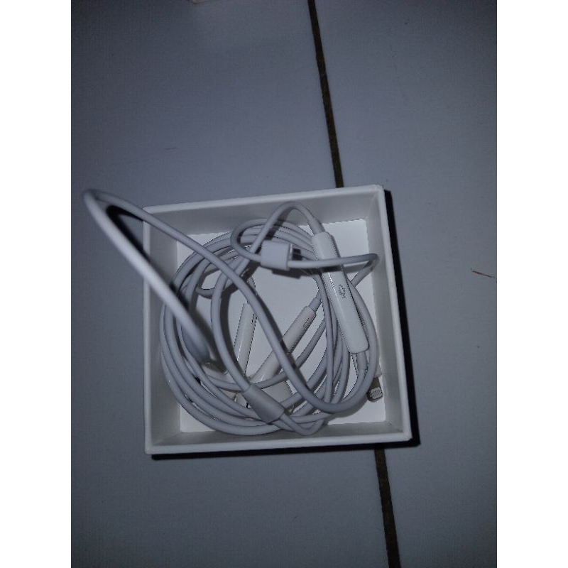 earpods Ex IBOX Lightning connector