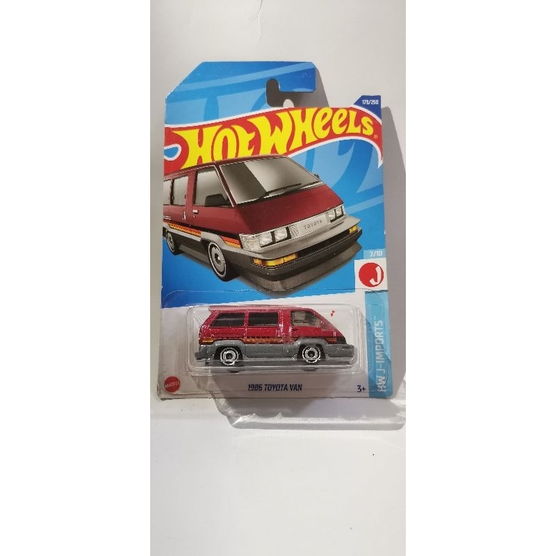 Hotwheels Toyota Van Merah