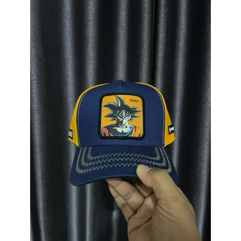 Topi Original Capslab Dragon Ball Z Goku