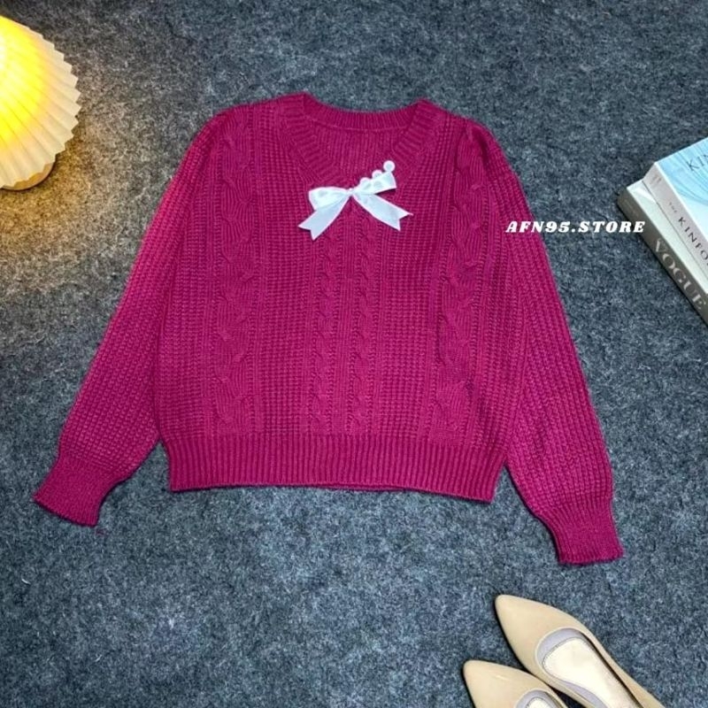 SWEATER RAJUT VINTAGE PITA KERAH V | VARIASI KANCING TEBAL