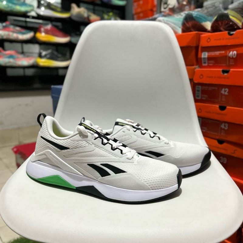 Sepatu Reebok Nanoflex TR 2 Men