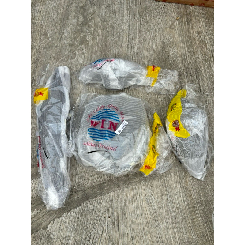 WIN - BODY HALUS YAMAHA MIO NEW MIO SMILE HITAM