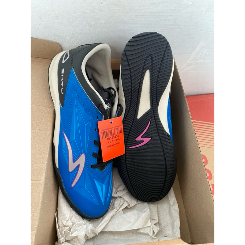 Sepatu Futsal Specs Accelerator Satu Pro In Original
