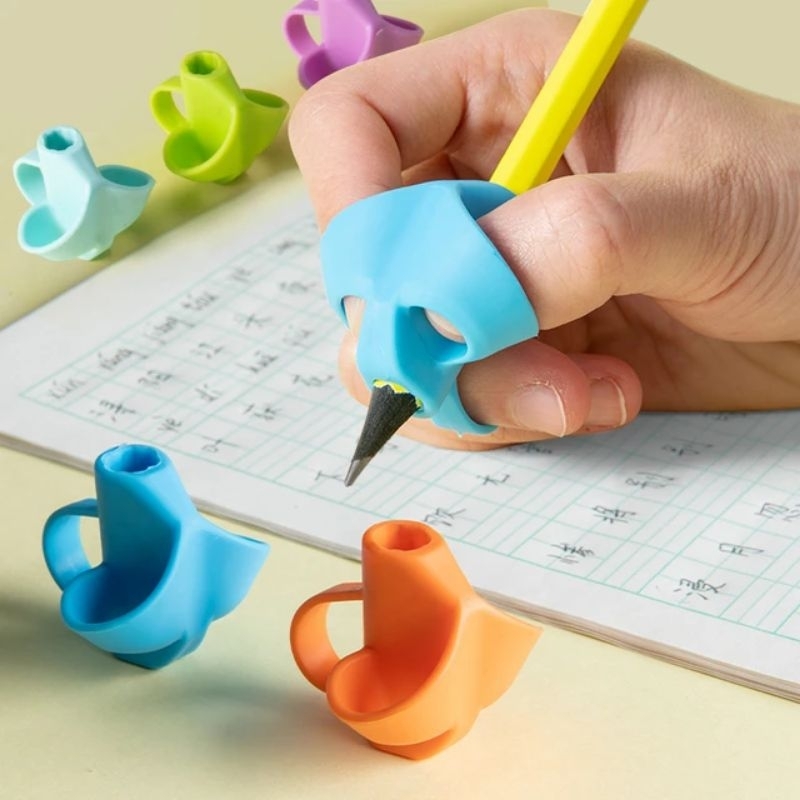 

writing grip pensil holder membantu anak belajar memegang pensil