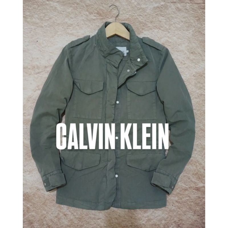 jaket CALVIN KLEIN bahan kanvas keren bekas/second/preloved