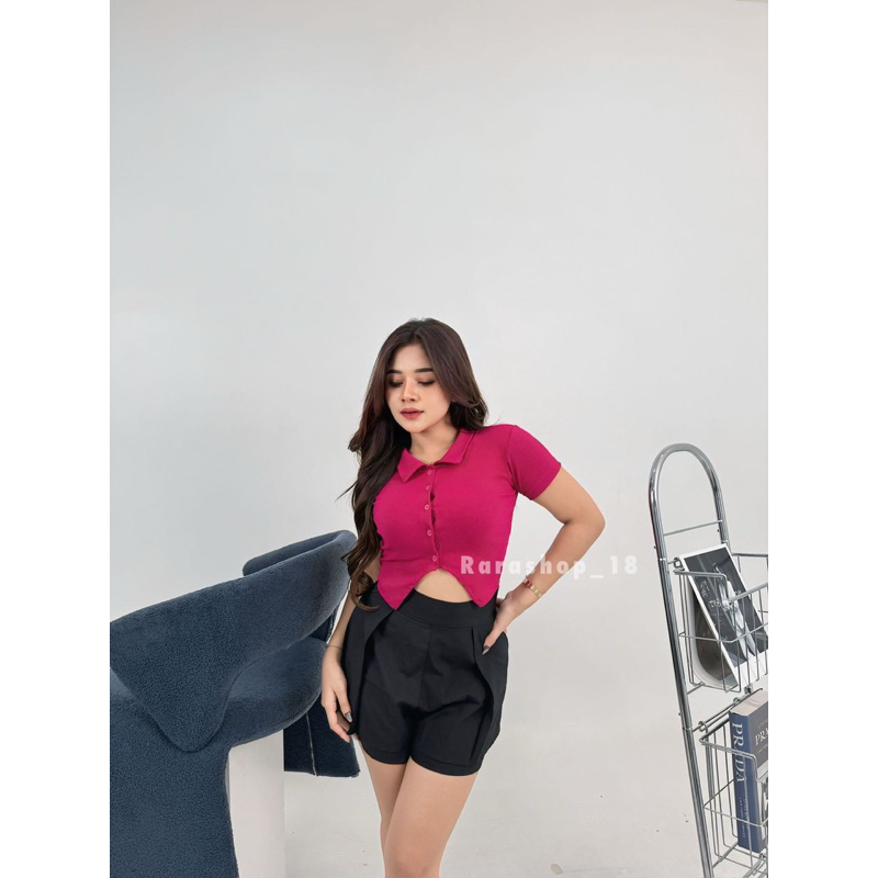 Crop Top Akira top kancing Rib polos