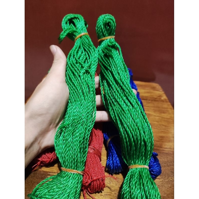 

Tali Nylon Tambang Plastik 1mm 2.5mm