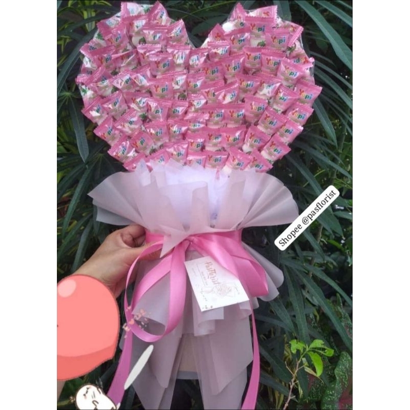 

BUKET YUPI LOVE CANTIK - HADIAH WISUDA / ULTAH