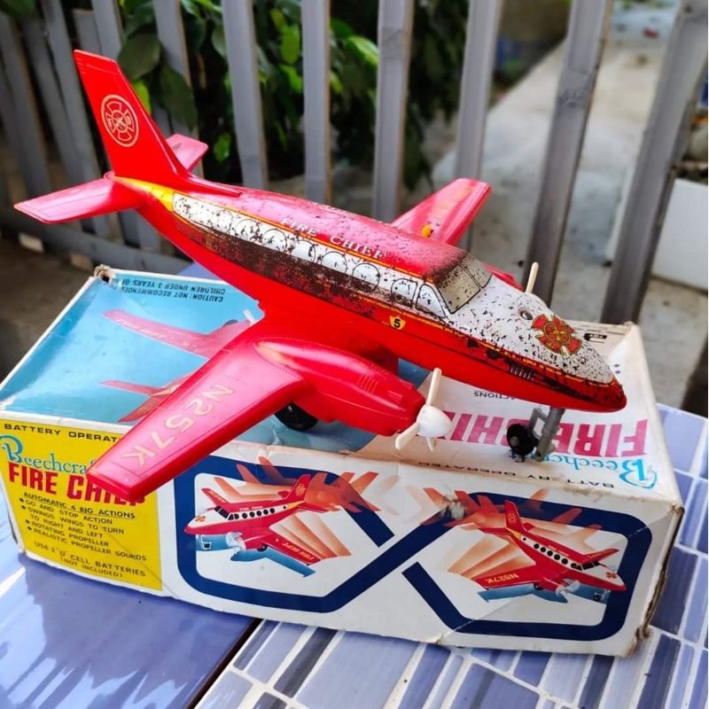 Pesawat Tin Toys BEECHCRAFT FIRE CHIEF JAPAN. Vintage & Rare