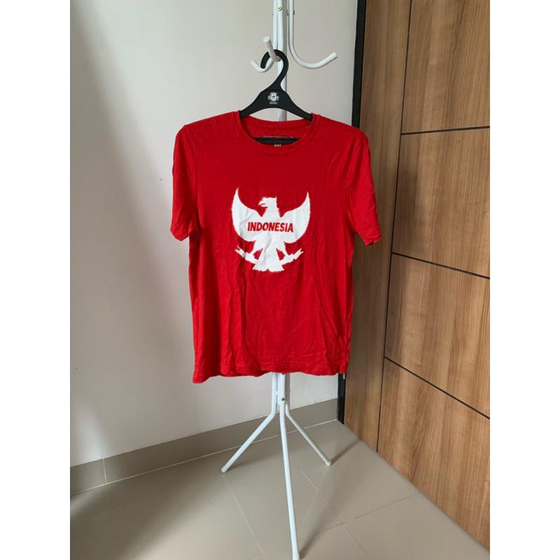 Giordano Preloved - Kaos Indonesia