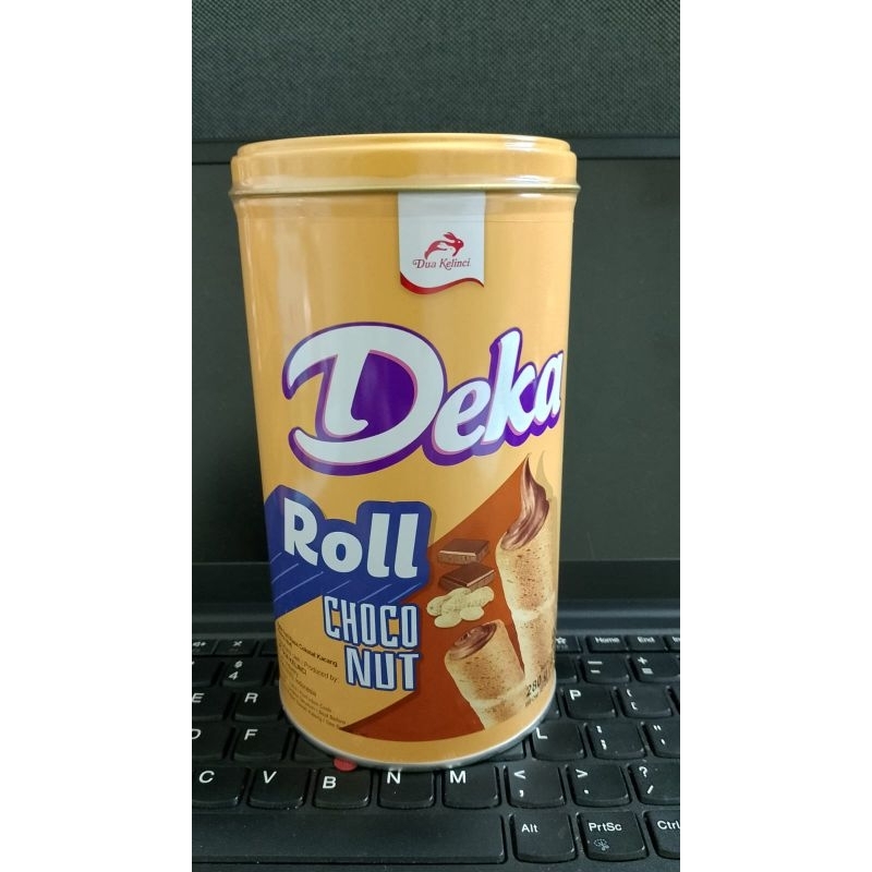 

Deka Wafer Roll Kaleng Chocochoco