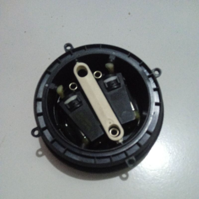 dinamo pengerak kaca spion Isuzu panther touring LV th 2008_2010_2012 bagian kanan