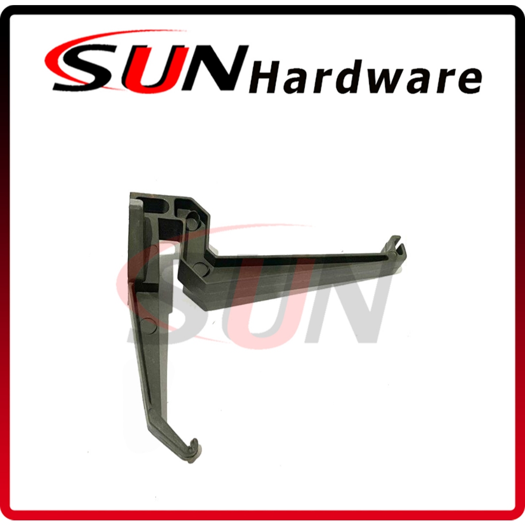 Gantungan Kaki Talang Air 4 Inch Kotak Plastik PVC Abu Abu Cantolan Dudukan