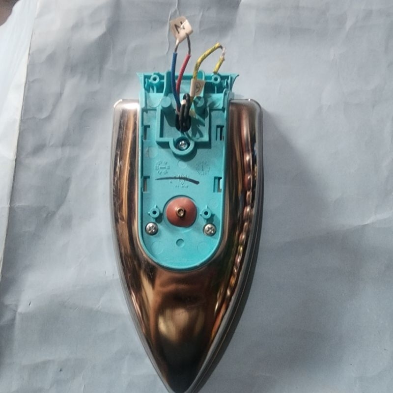 Teflon alas Setrika Cosmos.