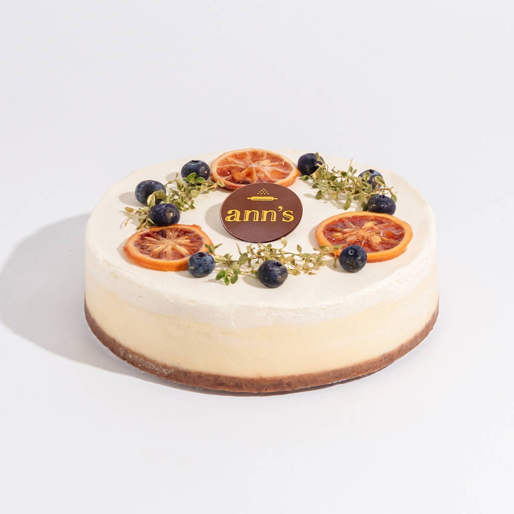 

Ann's - New York Cheesecake - Birthday Cake / Kue - Round 16 cm