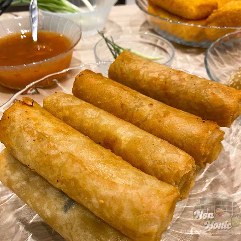 

Lumpia Semarang Isi Ayam Wortel Rebung