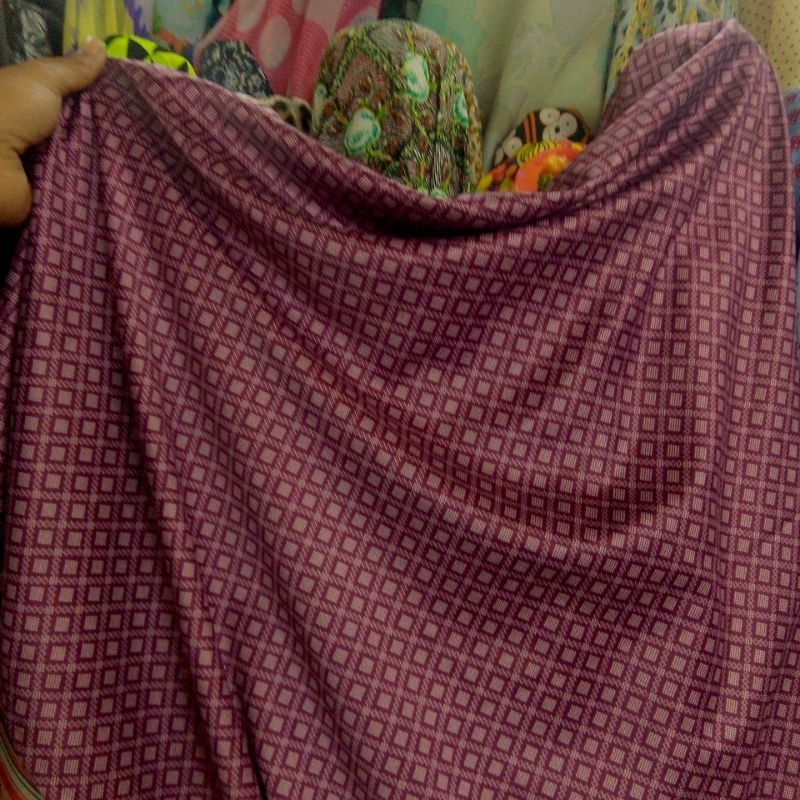 kain satin silk motif premium - kain satin silk motif - kain satin silk meteran - kain satin silk ga