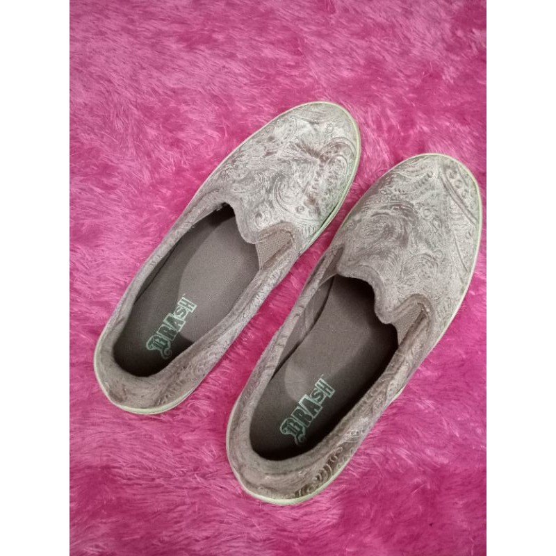 sepatu wanita brash by payless