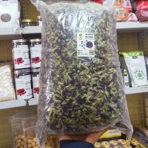 

bunga telang / teh bunga telang / teh bunga