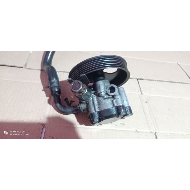 pompa power steering kia carnival