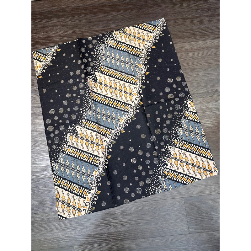 Kain Batik Prima Premium Quality motif parangHitam