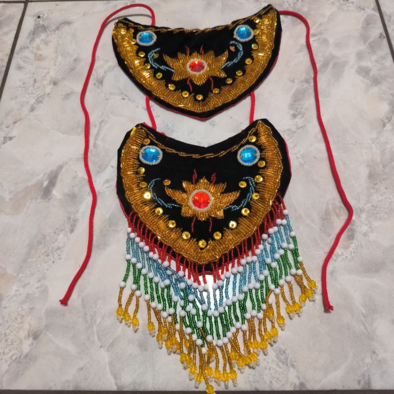 Uncal uncal tari, uncal uncal monte