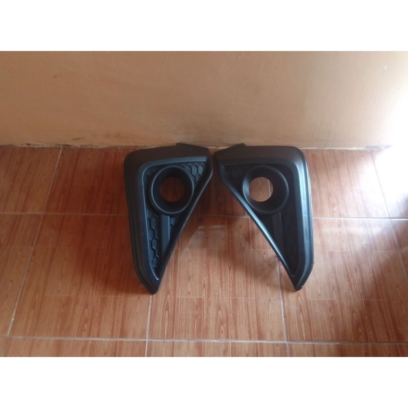 Cover Foghlamp Toyota Rush Cover bumper Bawah Toyota Rush 2019-2020 Original