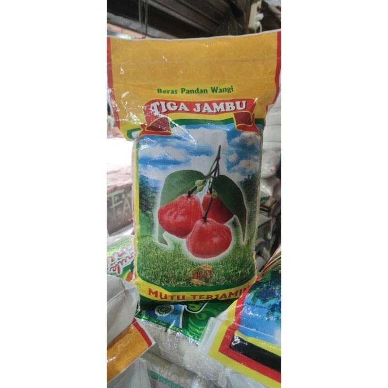 

Beras Pandan Wangi Premium Cap Tiga Jambu 20Kg