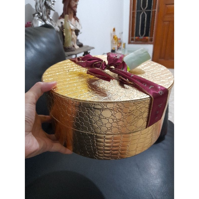 

Box Kosong rounf buat hamper