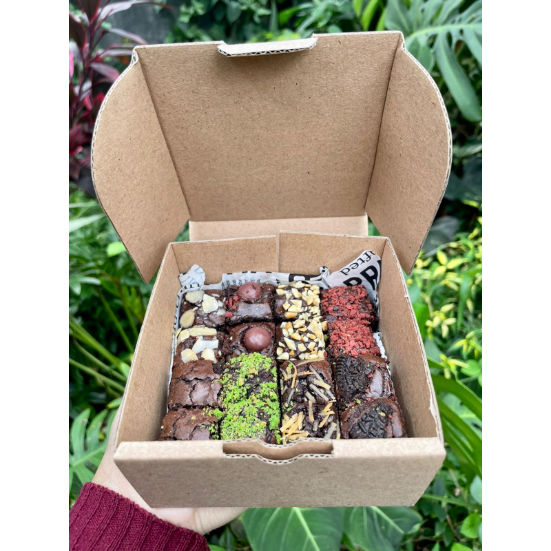 

brownies Fudgy 16 potong size 10x10