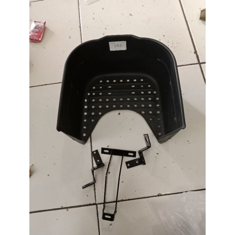 keranjang tengah grand plastik abs rak grand plastik rak keranjang astrea