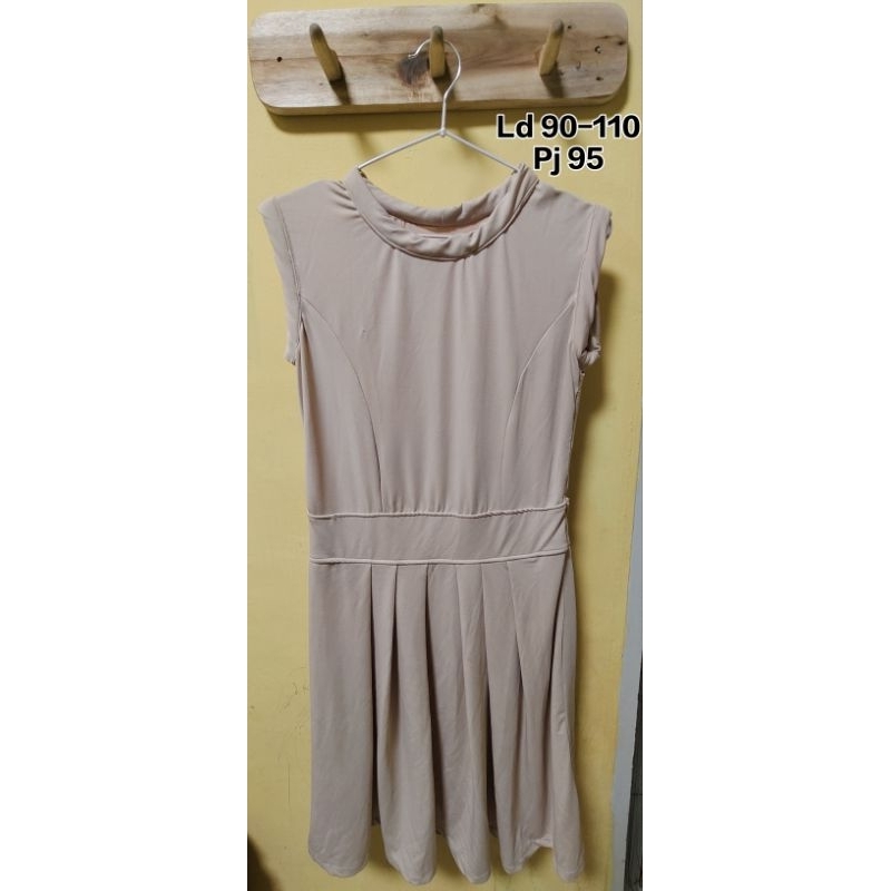 Gaun Tanpa Lengan/ inner outer tunik wanita preloved