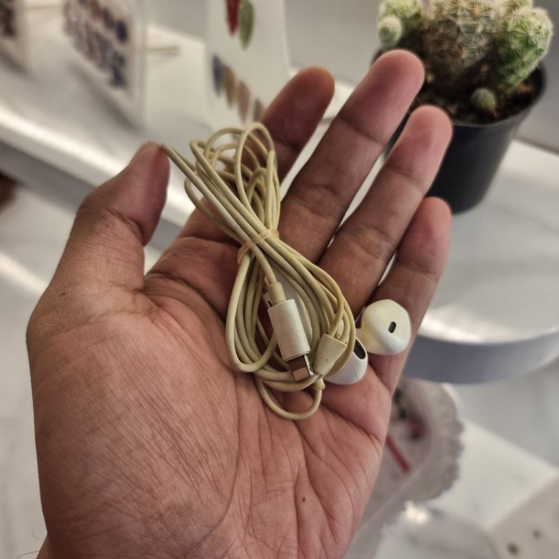 Earphone iPhone lightning original iBox ( headset iP )