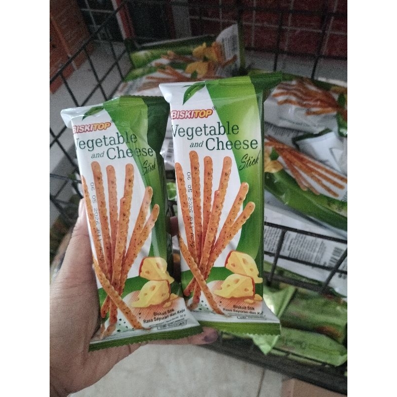 

Biskitop Vegetable, Onion potato, Dipin sapi, Zyluc stick (10 PCS)