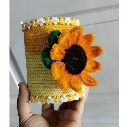 

Prakarya Kerajinan Anak Sekolah Dari Botol Bekas Berupa Tempat Pensil