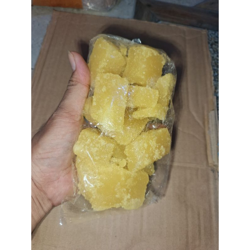 

Gula Batu Kuning Premium Asli Khas Kota Cirebon Kemasan 500 Gram