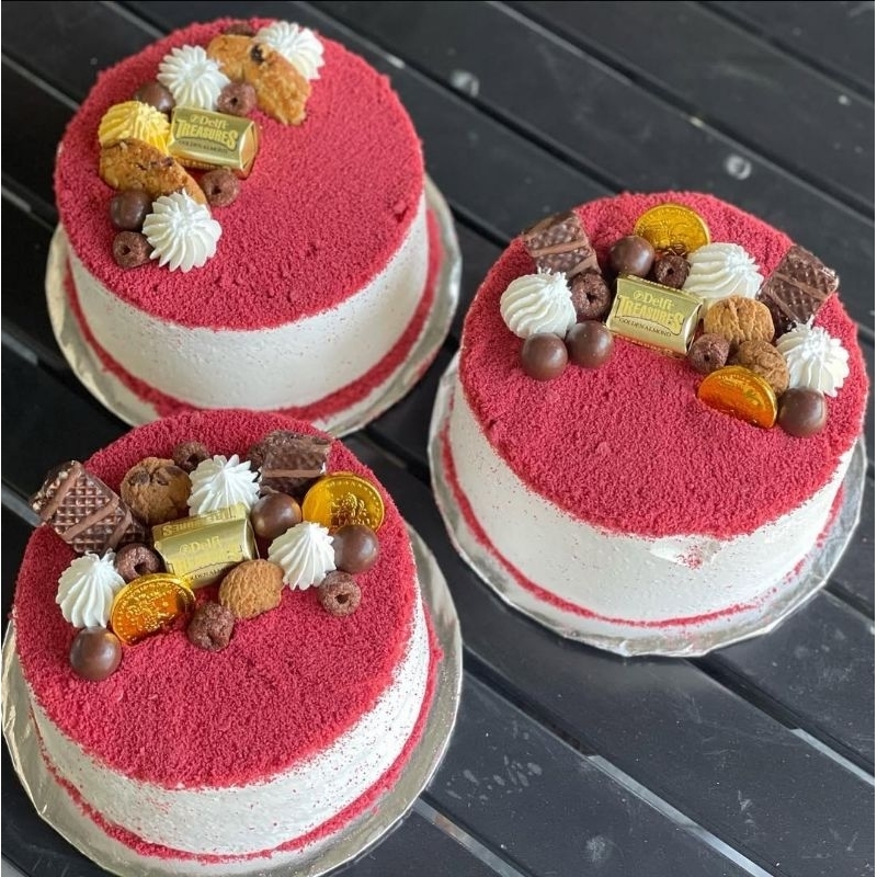 

REDVELVET CAKE / KUE REDVELVET DELICAKE / KUE TART