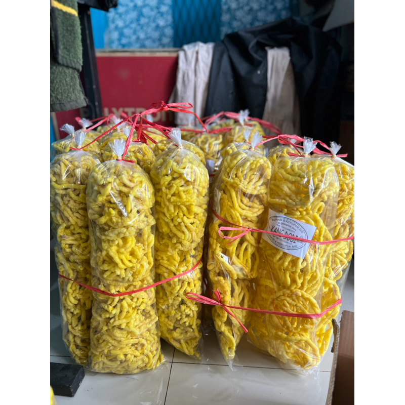 

KERUPUK MIE SANGRAY TOROSAN