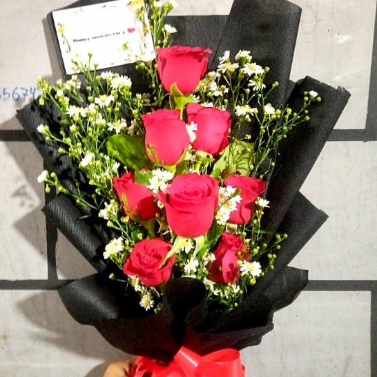 Buket Bunga Mawar Asli 5 Tangkai Segar / Buket Mawar Asli