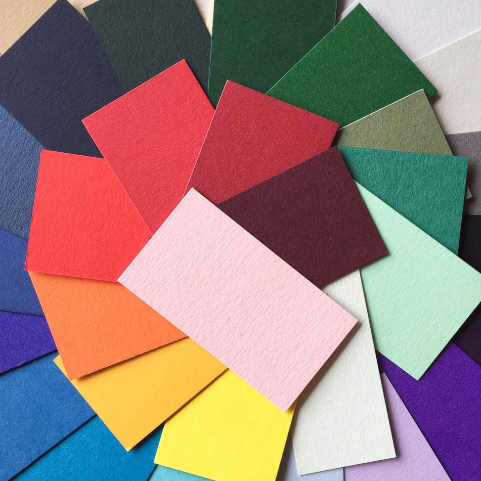 

KODE 8CMSW Kertas Colorplan 35gr size A4 1 Pack isi 9 lembar per warna