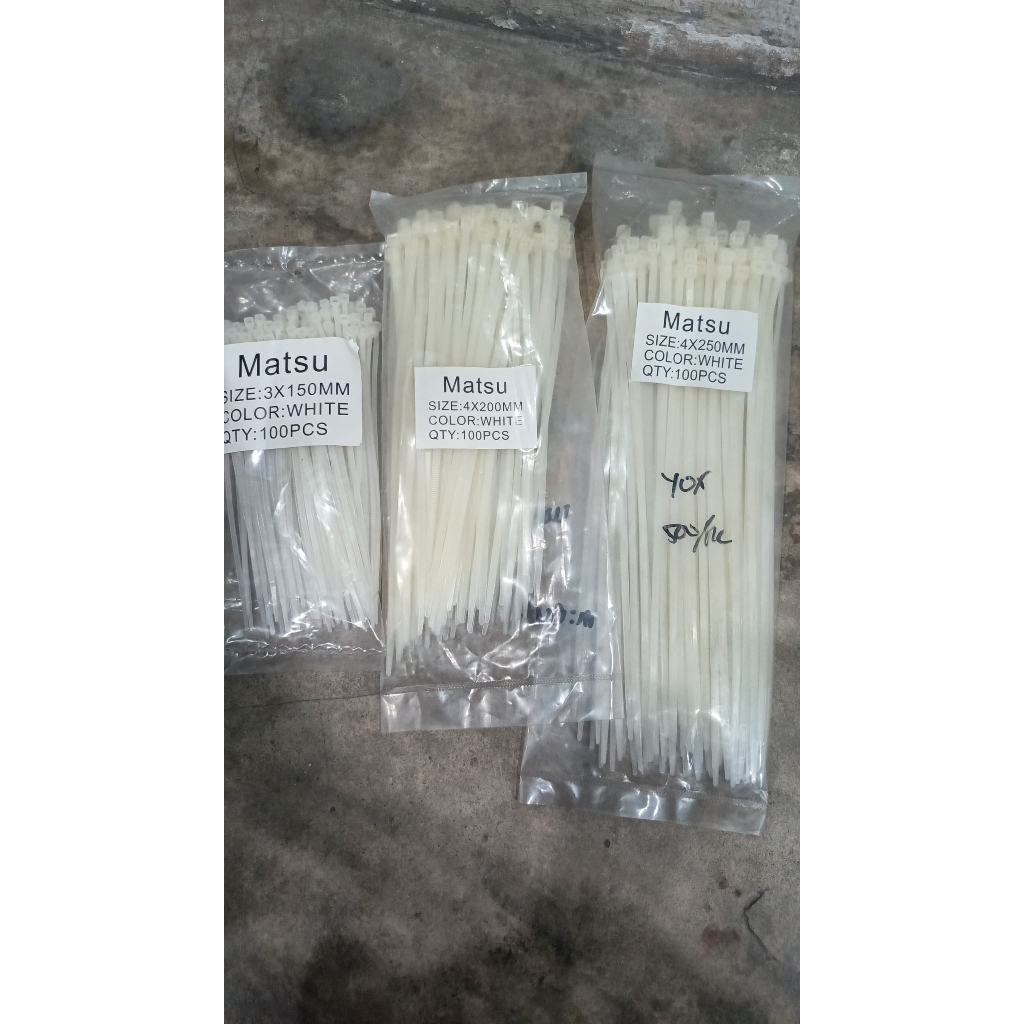 

MATSU KABELTIENYLON NILON CABEL TIES IKAT KABEL ISI 100PCS UKURAN 3mmx100mm, 3mmx150mm, 3mmx200mm, 3mmx250mm, 4mmx100mm, 4mmx150mm, 4mmx200mm, 4mmx250mm, 4mmx300mm KABEL TIES MATSU 1BUNGKUS