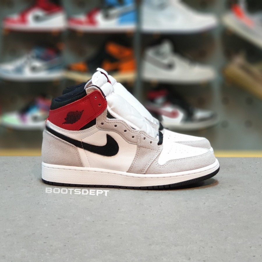 Air Jordan 1 High Light Smoke Grey GS (100% Authentic)