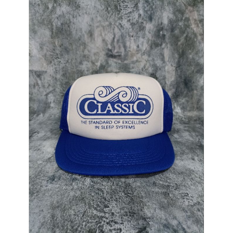 Vintage trucker hat Classic