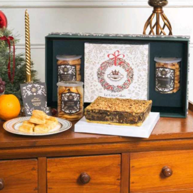 

LeGita Parsel Natal 2024 Christmas PEACE Hamper Lapis Kue Kering