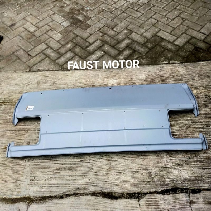 KEDOK/ TOTOK PANEL DEPAN L300 ORISINIL KTB