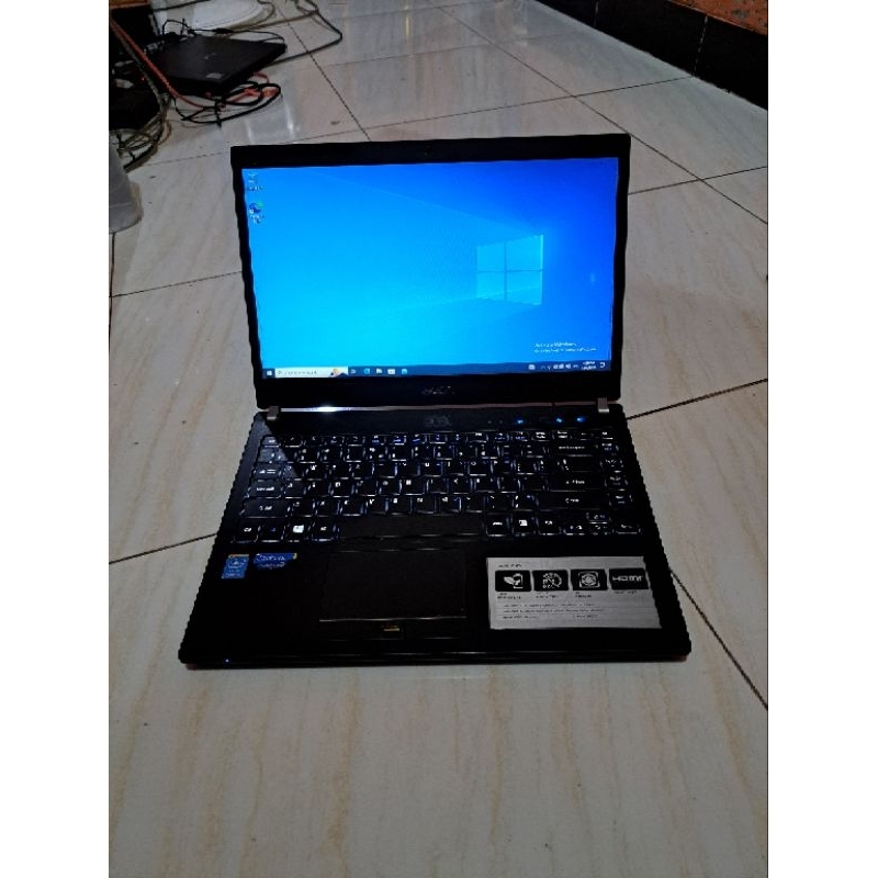 acer travelmate p645