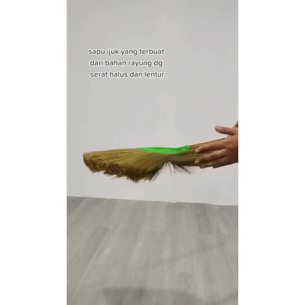 Sapu Rayung - Sapu Lantai - Sapu Ijuk Jerami Tradisional