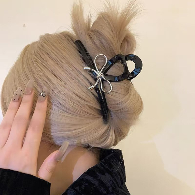 

Pitaku&Co. Korean Premium Ribbon Hairclaw Classic Elegant F015