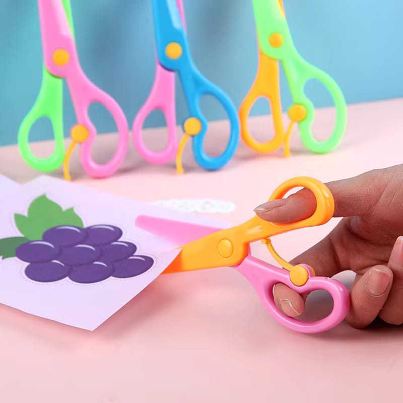 

GUNTING KERTAS ANAK MURAH / GUNTING PLASTIK POLOS AMAN TIDAK TAJAM A1B2C3